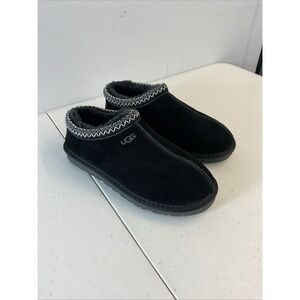 UGG Tasman Women's Slippers in Black Eu 42 Us 10 Suede Embroidered Comfy Warm